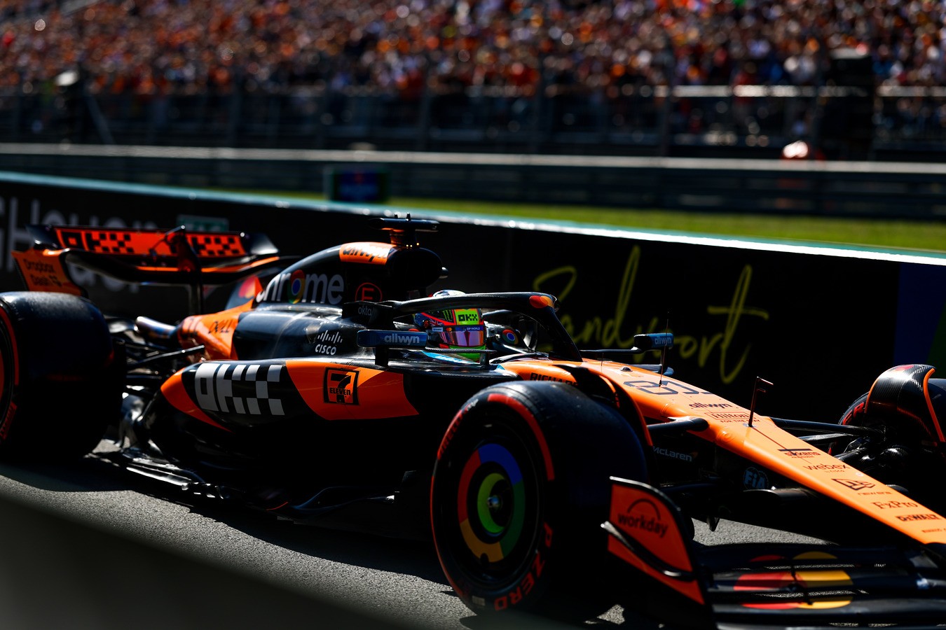 Felfedhették a riválisok, mitől verhetetlen a McLaren az F1-ben!